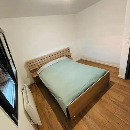 Hébergement de vacances Maison De - 3 And 3 Double Beds *